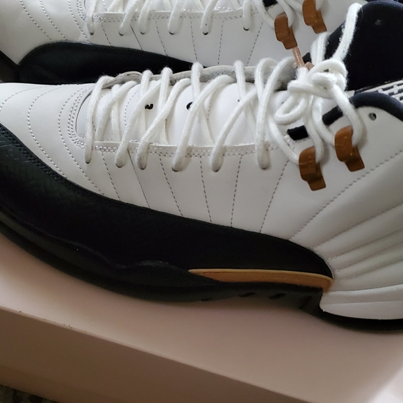Jordan's 12 size 12 Chinese New Olney worn once $3 - Picture 1 of 10